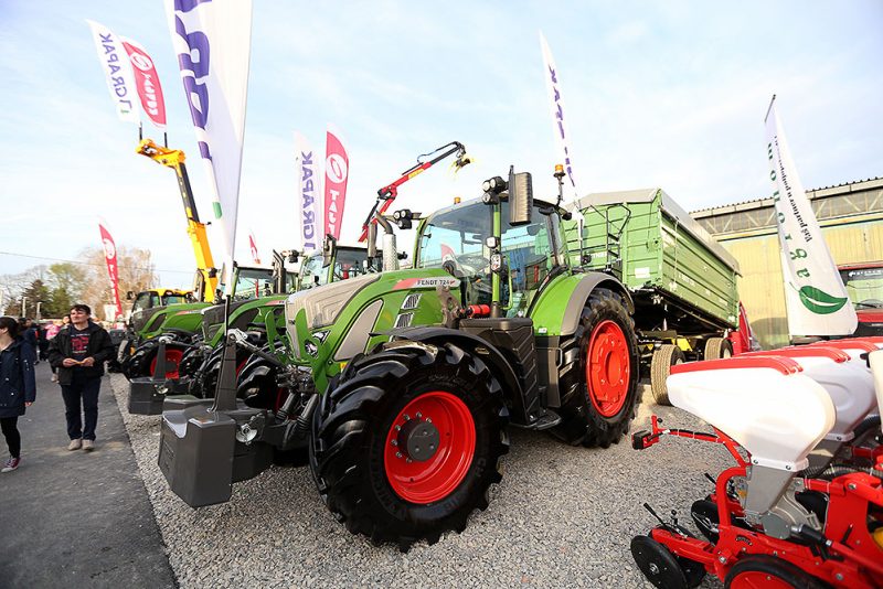 naj-traktor-1